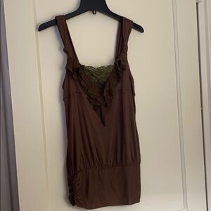 2Bebe brown top with lace size: S